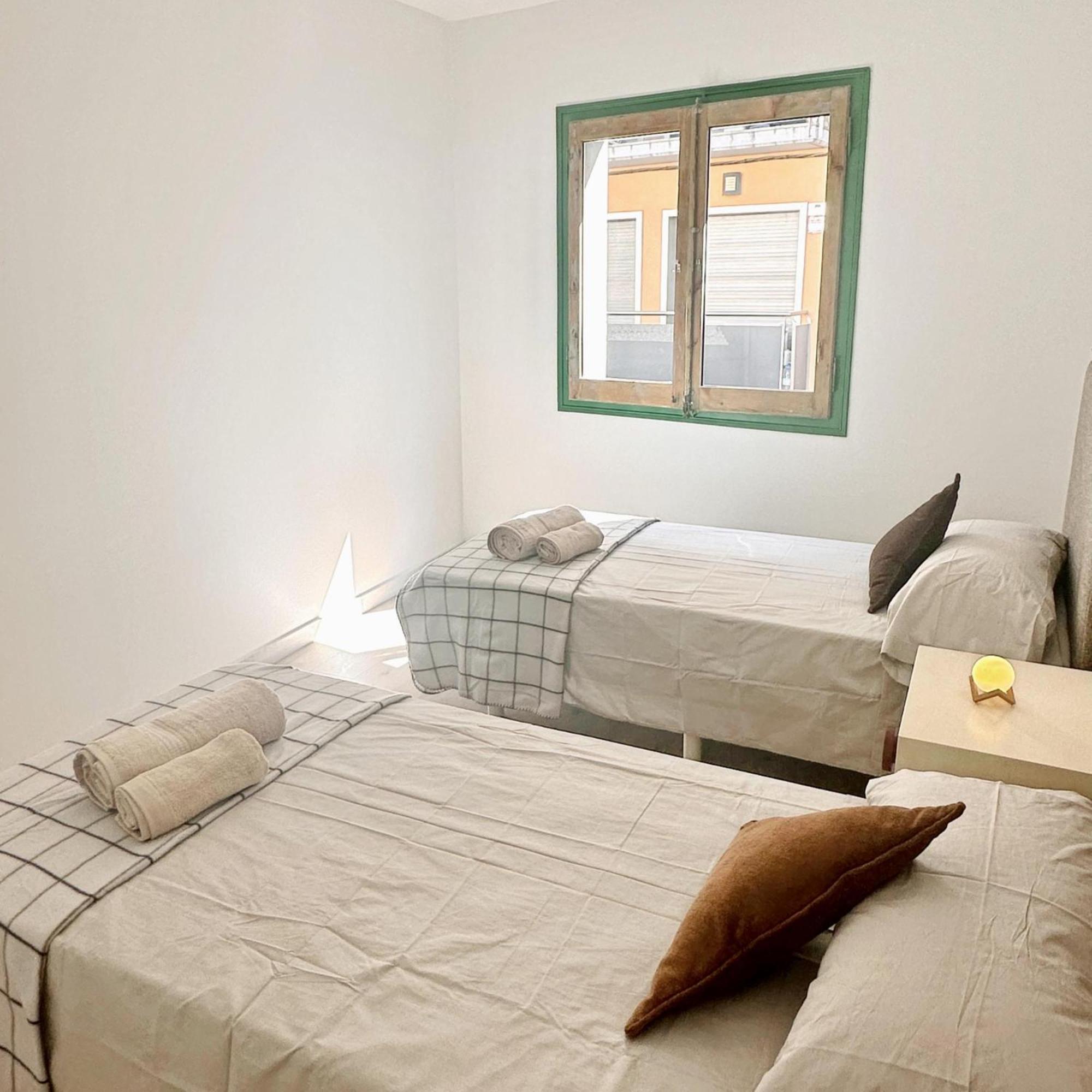 Cozycatalonia - Exclusive Attic In Central 布拉内斯 外观 照片